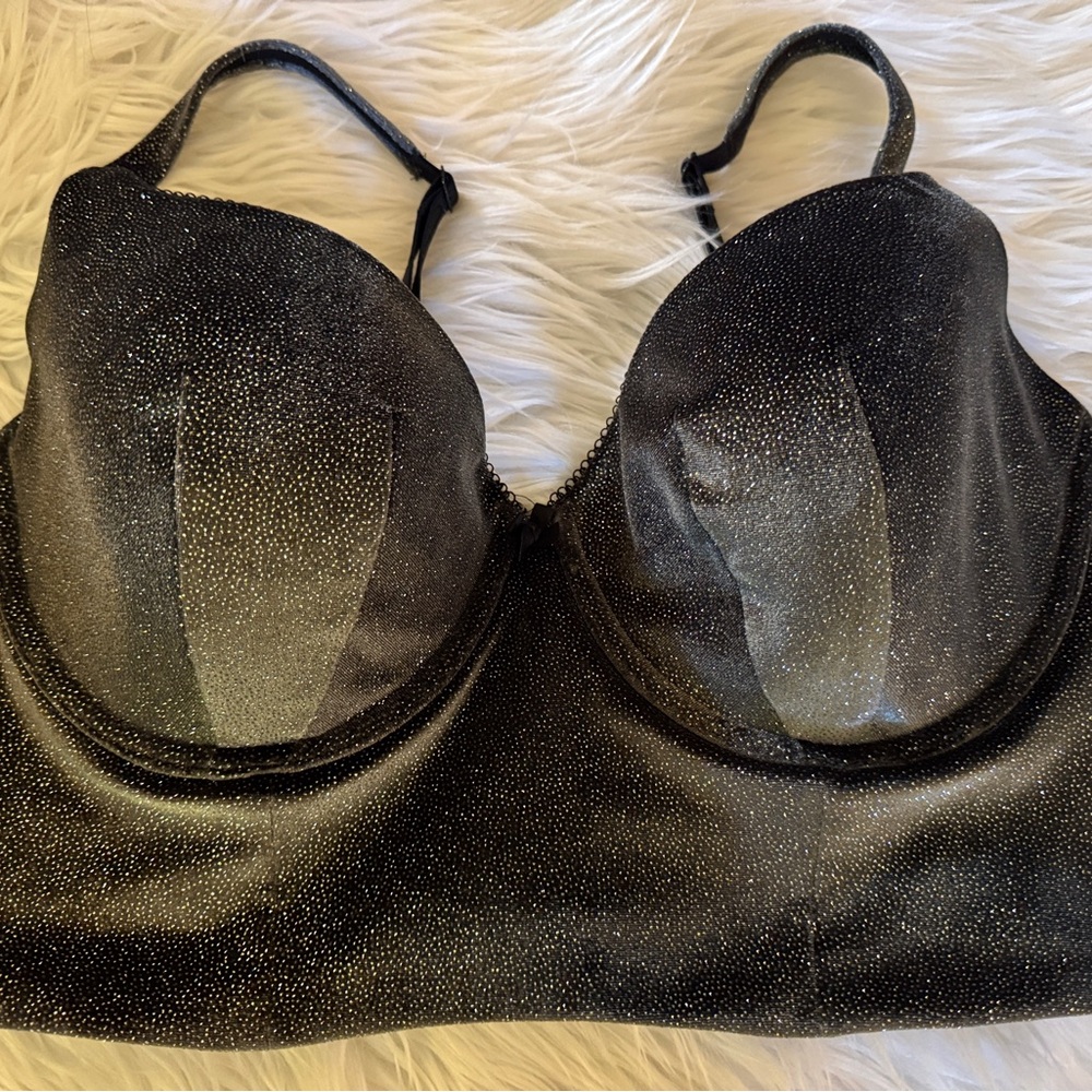 Victoria's Secret Crushed Velvet Body By Victoria Bra Corset Size 36DD NWOT